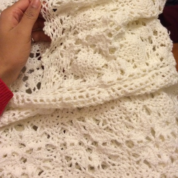 🚫🚫sold🚫🚫Beautiful crochet blouse - Picture 3 of 4