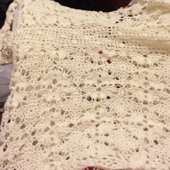 🚫🚫sold🚫🚫Beautiful crochet blouse - Picture 4 of 4