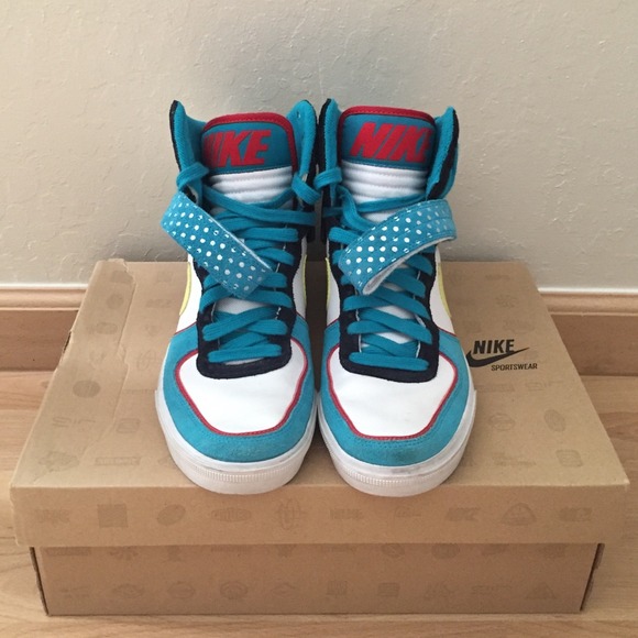 Women's Nike Aeroflights! - Picture 2 of 3