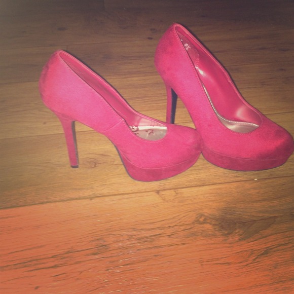 Suede red heels