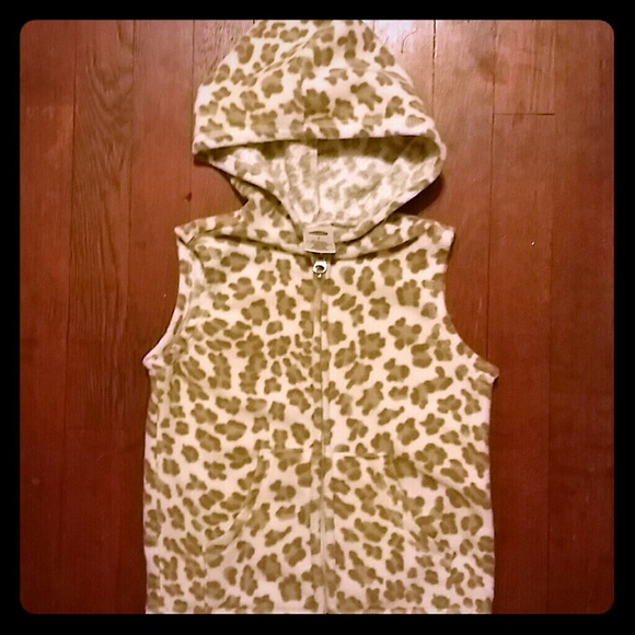 Old Navy short sleeve fleece for girls- SOLD - Picture 1 of 2