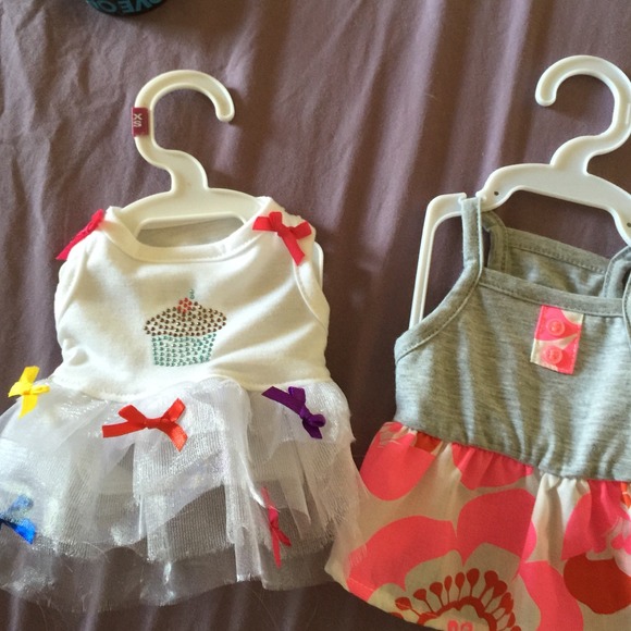 💢 SOLD 💢.. Dog dresses