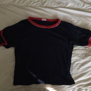 Brandy Melville tshirt