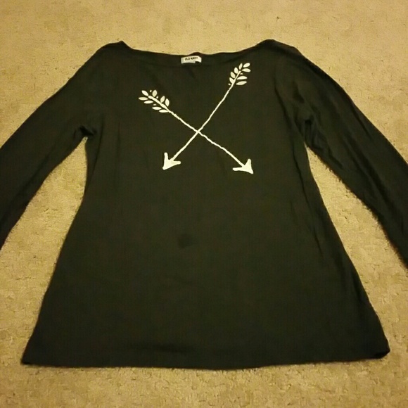 Long sleeved shirt
