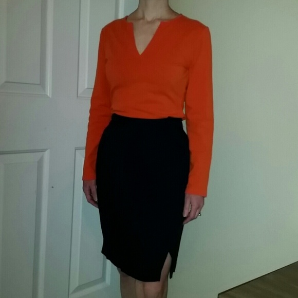 Navy 3 piece suit with pants and skirt - Picture 2 of 4