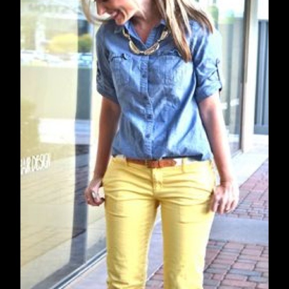 GAP Pants - Yellow corduroy pants