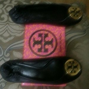 Tory Burch Reva Flats with gold medallion NoTrades