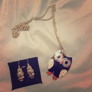 Owl necklace & owl earrings