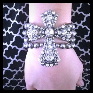 Super cute blingy bracelet!!!!