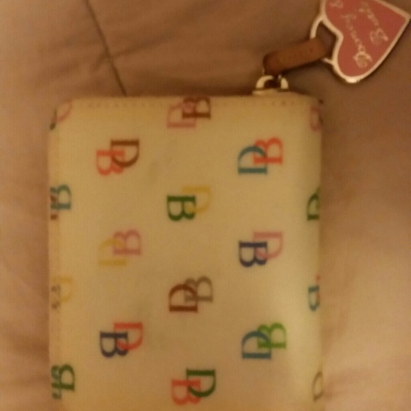 Dooney & Bourke