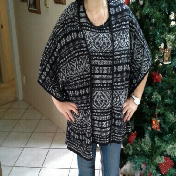 Nw/o tags flyaway 2 piece sweater set grey/blk