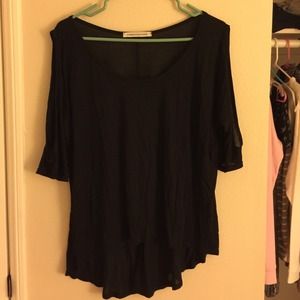 ❤️nwot foreign exchange shoulder cut highlow shirt