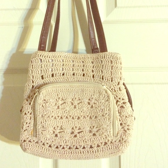 Small crochet tan and brown hand bag!