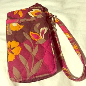Discontinued Carnaby Vera Bradley Wristlet