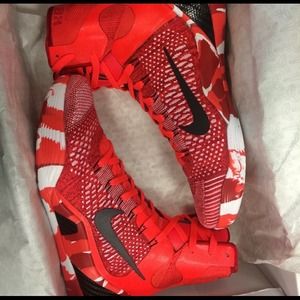 Kobe 9 Christmas