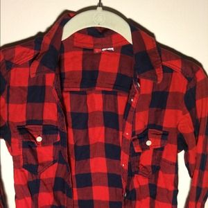 H&M Tops - Flannel (H&M) H&M Tops - Flannel (H&M)