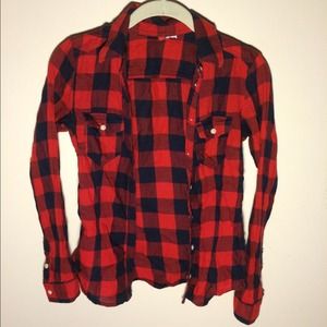 H&M Tops - Flannel (H&M) H&M Tops - Flannel (H&M)
