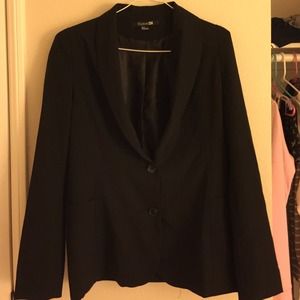 ❤️forever 21 basic black blazer formal  ❤️