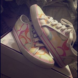 💐COACH TENNIS SHOES💐