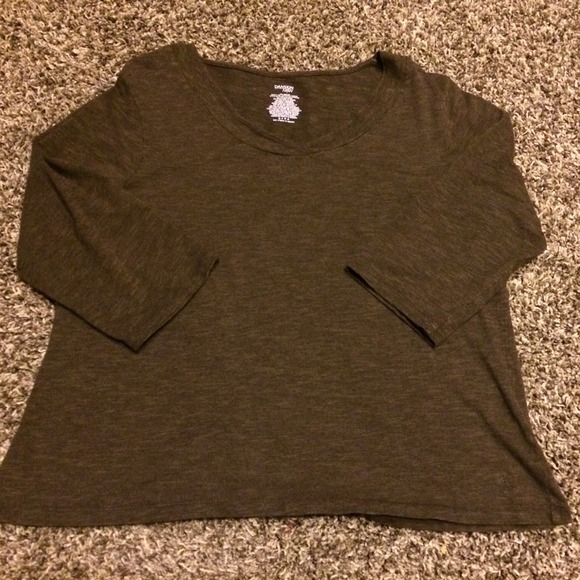 Brown 3/4 sleeve top