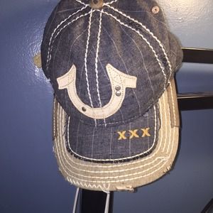 True religion hat