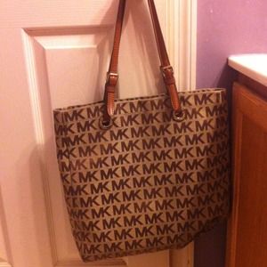 MK Jet Set Tote - Brown