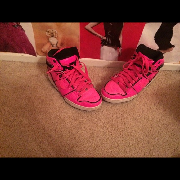 Pink high tops - Picture 1 of 1
