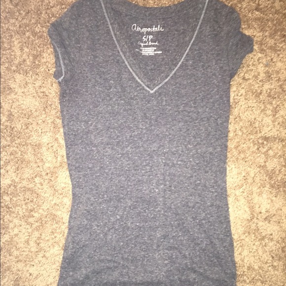 Simple grey vneck
