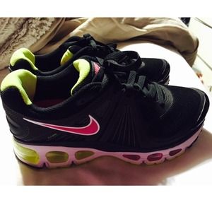 Women Nike Air Max Shoes