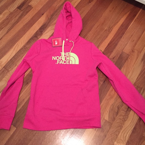 Brand new north face sweatshirt