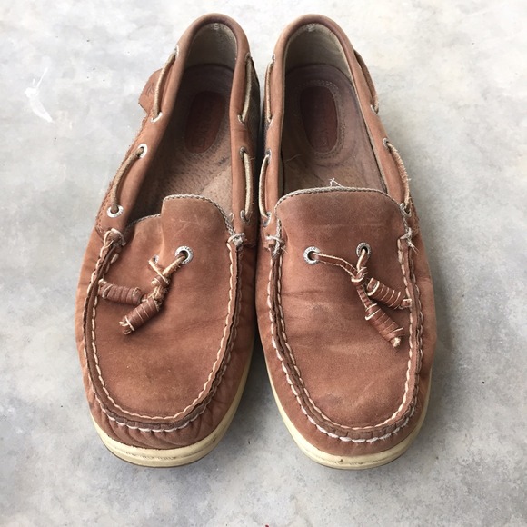 Sperry Top-Siders & NWT Hollister Sweater