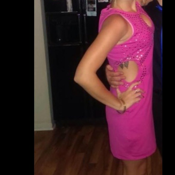 Dress - Picture 2 of 2