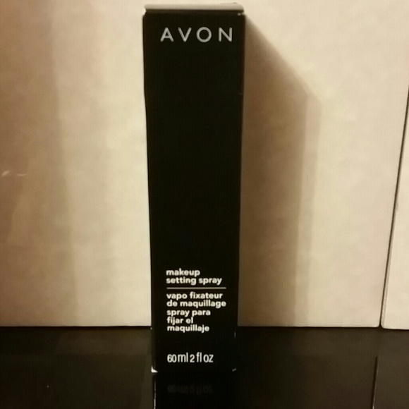 AVON~Makeup Setting Spray