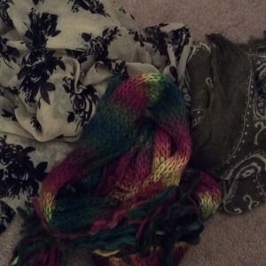 3 scarfs