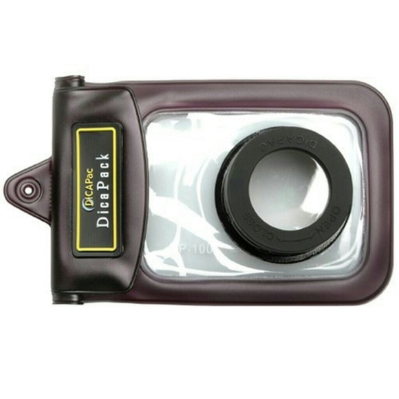 Dicapac Accessories - DicaPac WP100  waterproof Camera case-nwot