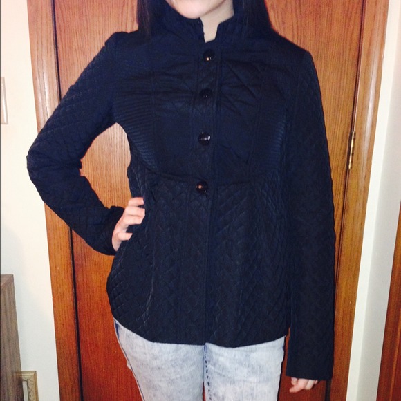 AUTHENTIC Burberry Quilted Jacket