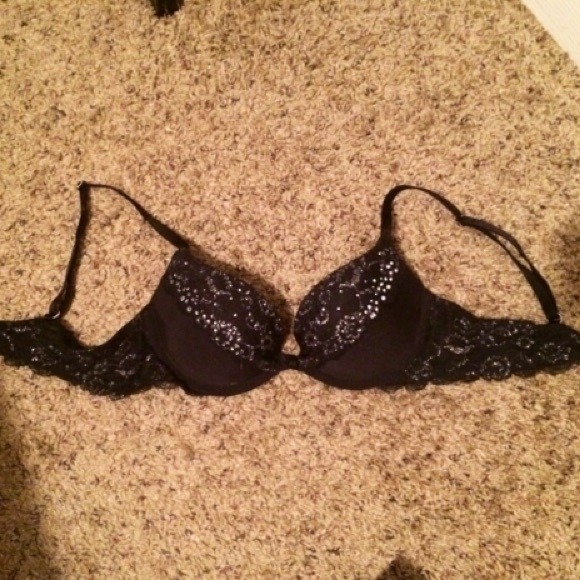 Victoria Secret Padded Bra