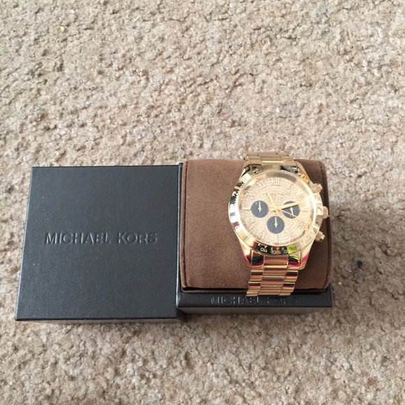 NWT MICHAEL KORS Layton Glitz Gold-tone MK5830 - Picture 2 of 4