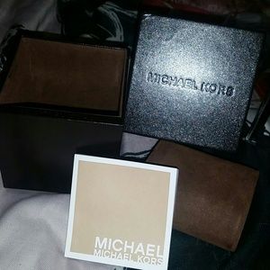 Michael kors watch box (3)