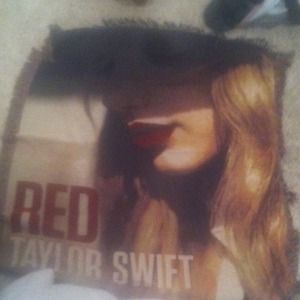 Taylor swift red collectors blanket