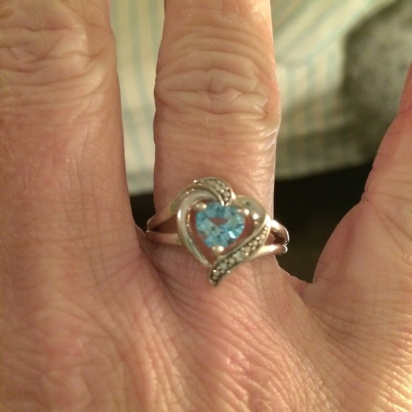 Silver and blue Topaz matching necklace and ring - Picture 2 of 3