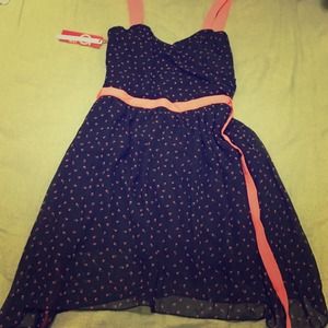 NEW WITH TAGS Cute pin up dress