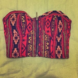 🚫SOLD WITH BUNDLE 🚫Cute Forever21 Tribal Bustier
