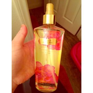 Victoria's Secret hello darling fragrance mist
