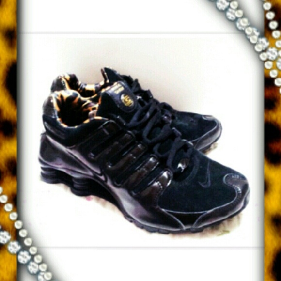 MY FAV PAIR OF NIKES