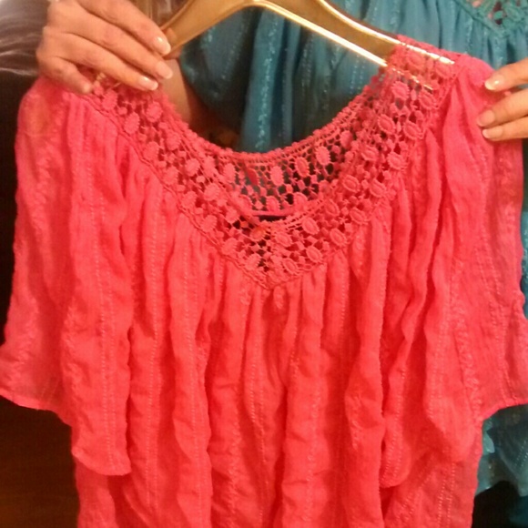 Two tiered Angel sleeve / poncho style top