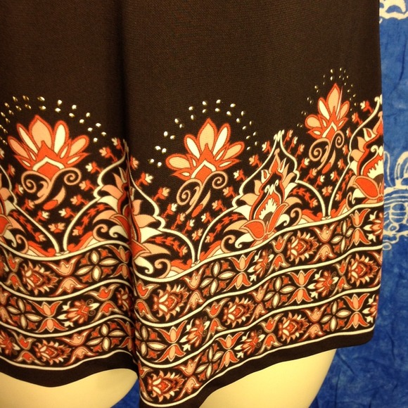 New York & Company brown gold studded tribal tank - Picture 2 of 4