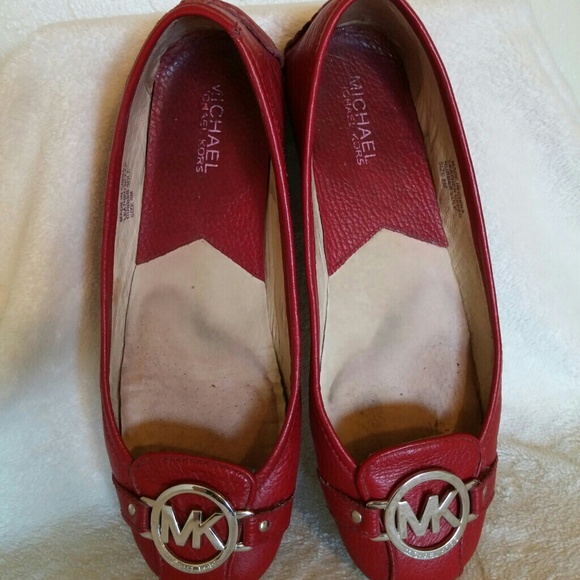 🚫Sold in bundle 🚫Red leather Michael Kors flats - Picture 4 of 4
