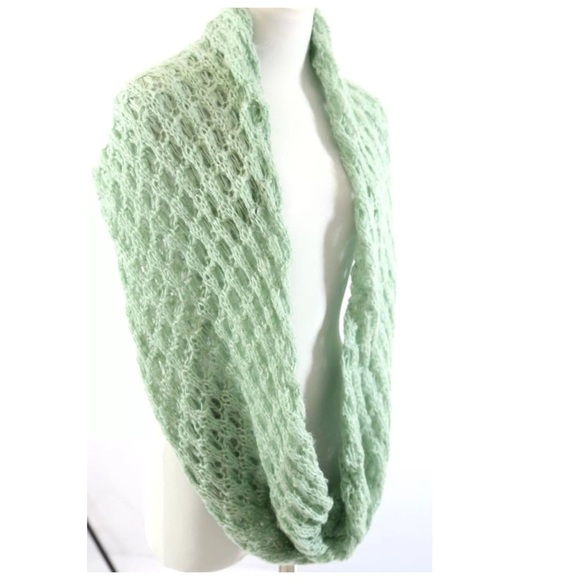 Mint Green Soft Sweater Yarn Scarf - Picture 3 of 4