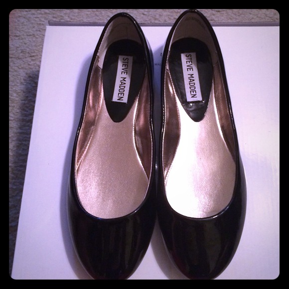 Steve Madden flats
